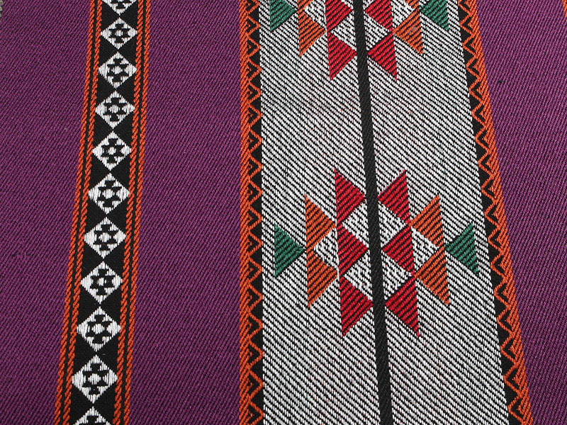 Fabrik Khemah Jalur Tenah Bernafas Dirajut