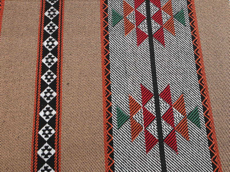 Fabrik Khemah Jalur Tenah Bernafas Dirajut